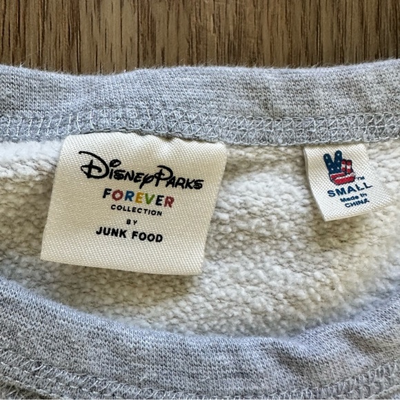 Disney Parks Sweatshirt Womens Small Gray Magic Kingdom Frontierland Junk Food - Picture 3 of 7